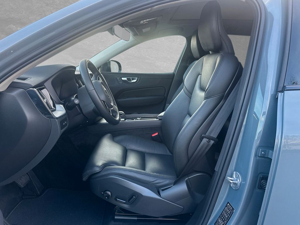 Volvo XC60 2023