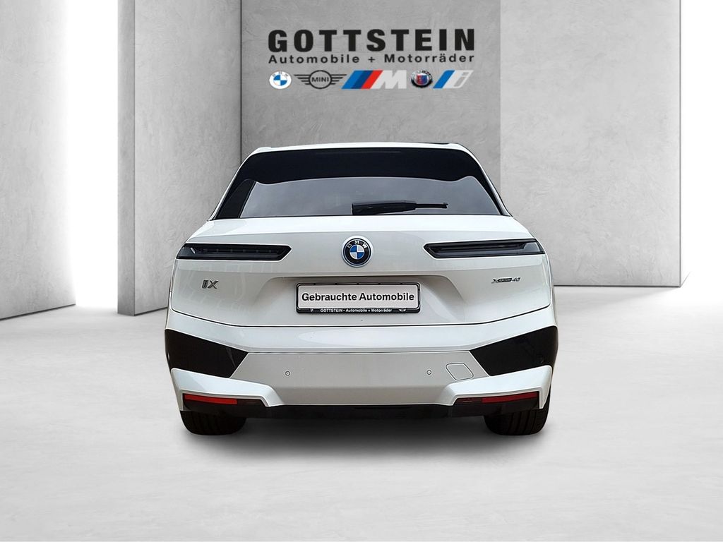 BMW iX 2024