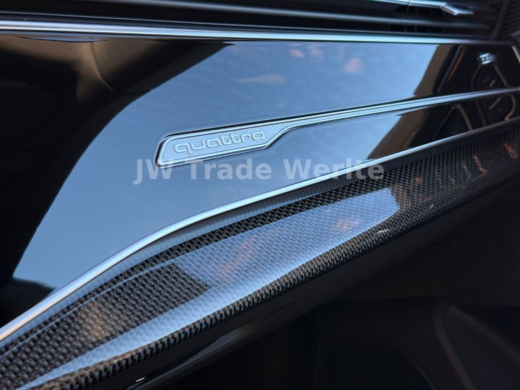 Audi SQ8 2019