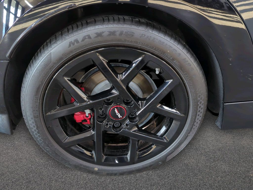 MINI John Cooper Works Cabrio 2024