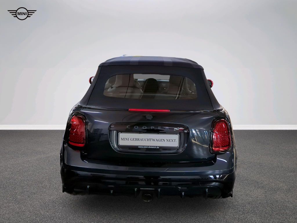 MINI John Cooper Works Cabrio 2024