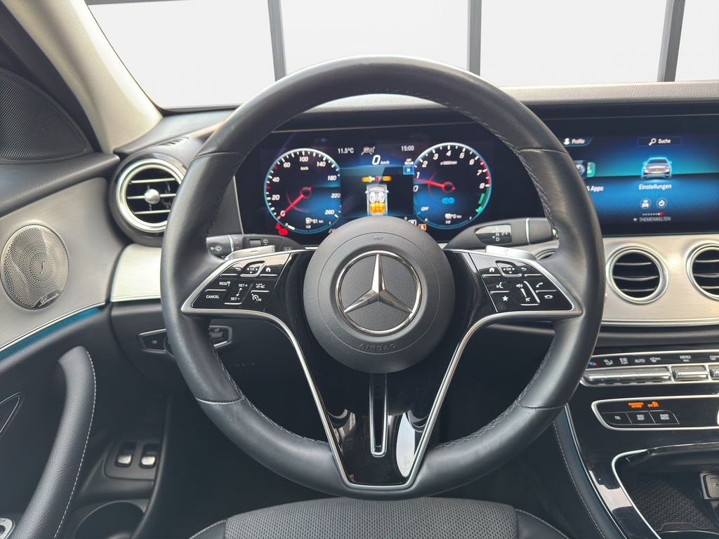 Mercedes-Benz E 300 2021