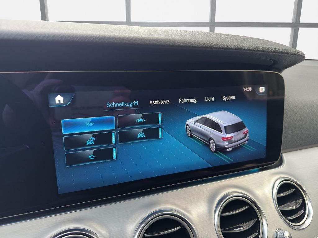 Mercedes-Benz E 300 2021