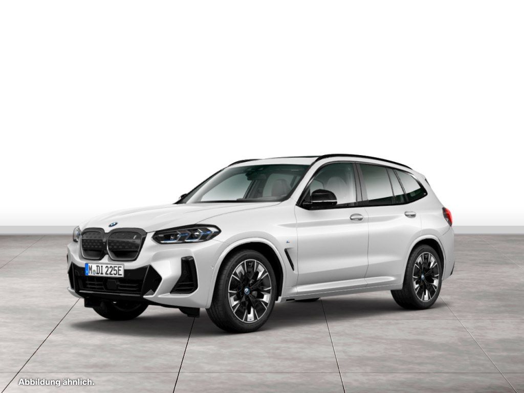 BMW iX3 2023