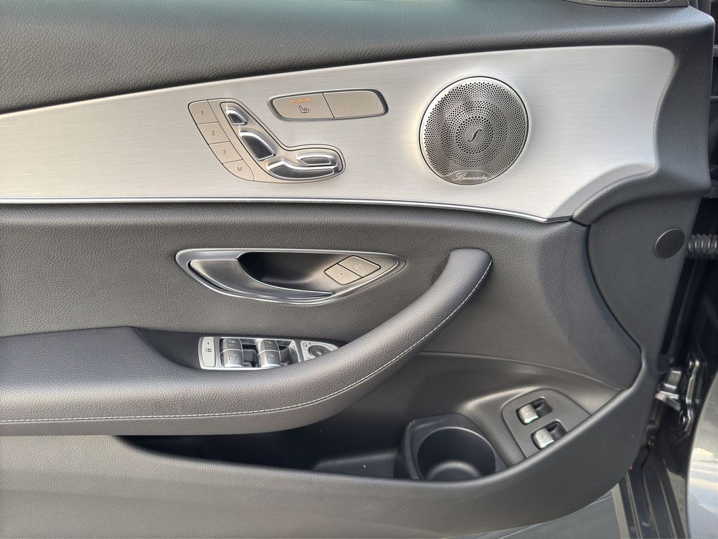 Mercedes-Benz E 300 2021