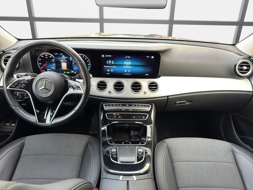 Mercedes-Benz E 300 2021