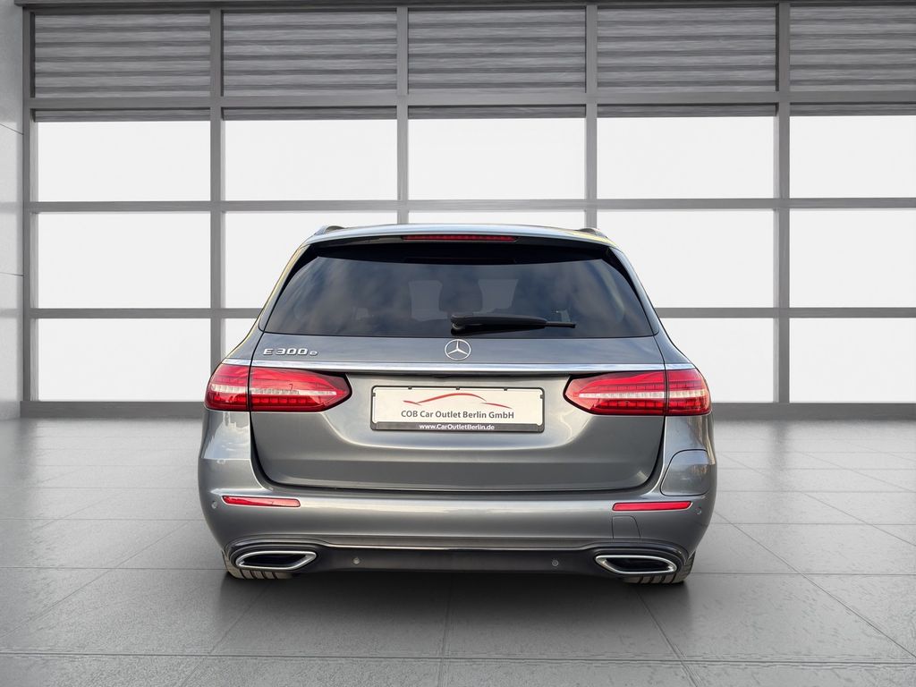 Mercedes-Benz E 300 2021