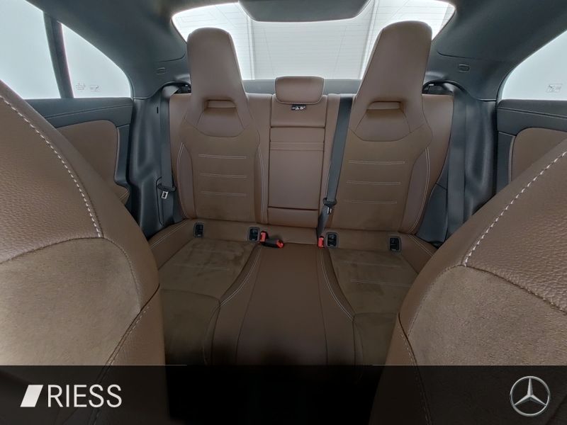 Mercedes-Benz CLA 180 2024