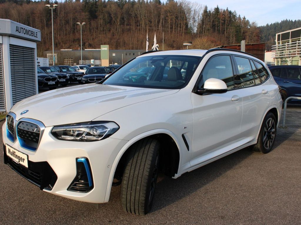 BMW iX3 2022