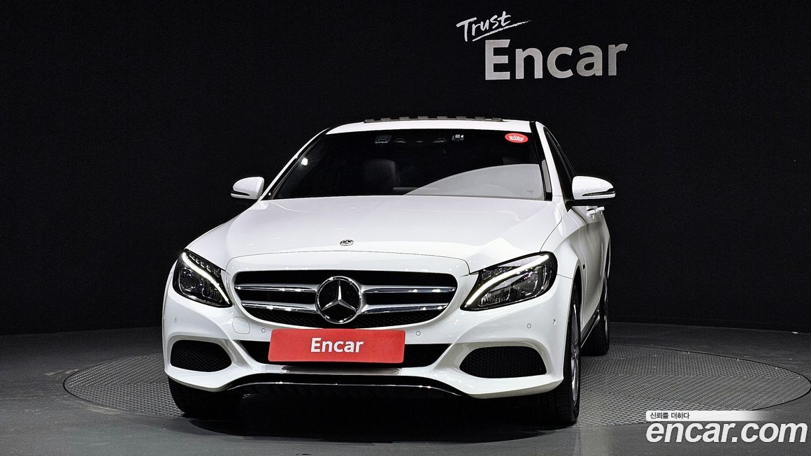 Mercedes-Benz C-Class 2018