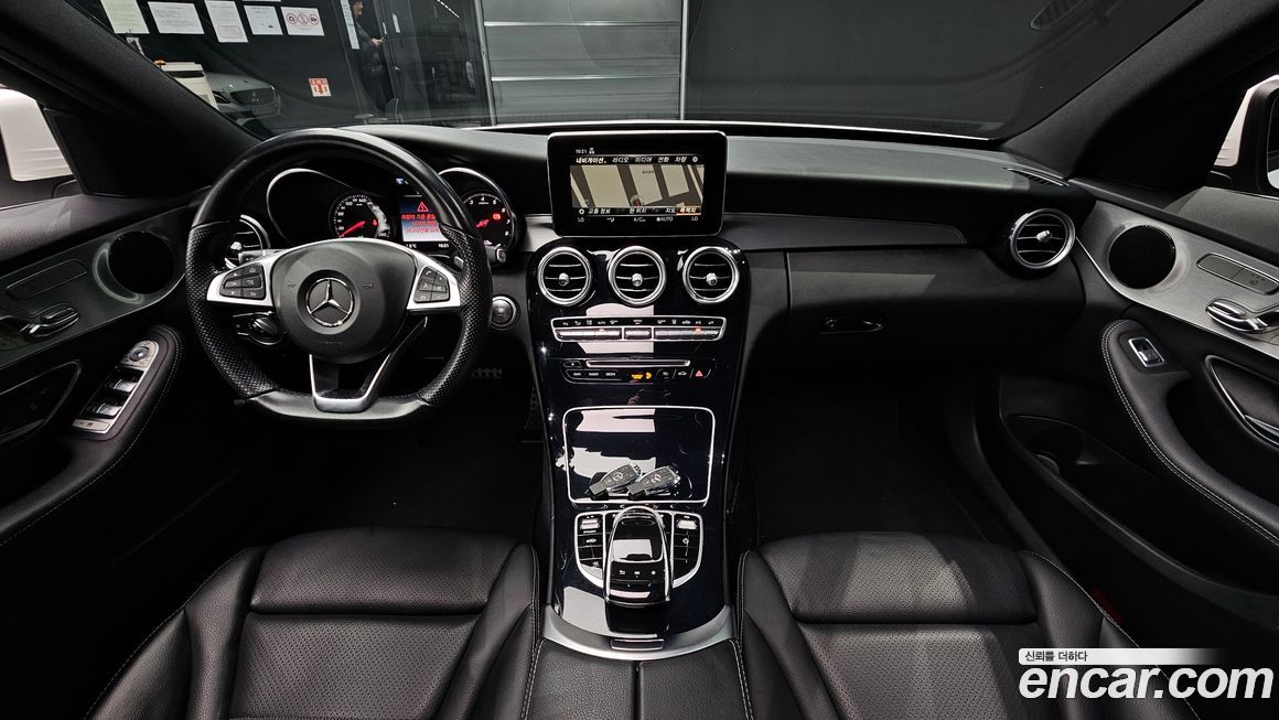 Mercedes-Benz C-Class 2018