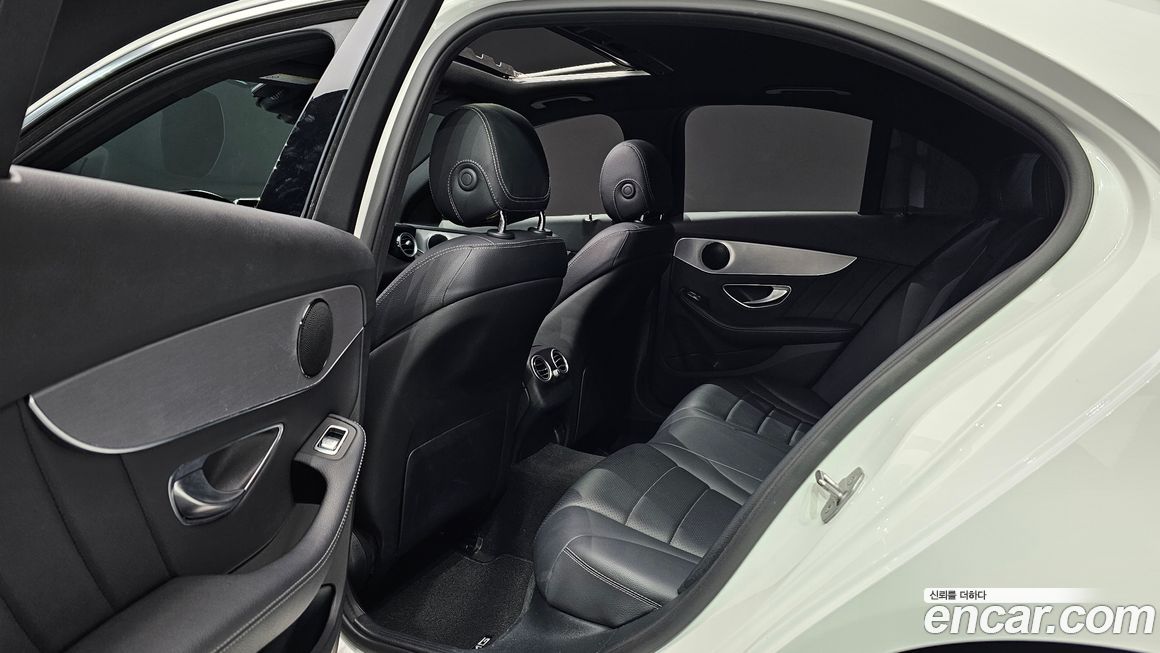 Mercedes-Benz C-Class 2018