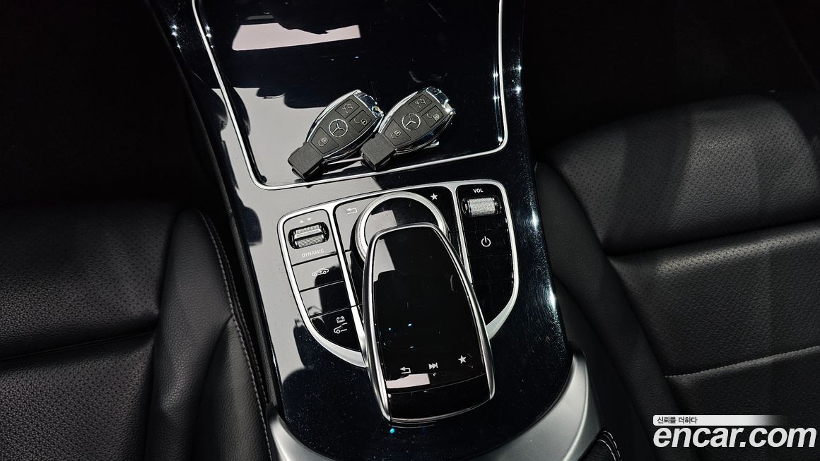 Mercedes-Benz C-Class 2018