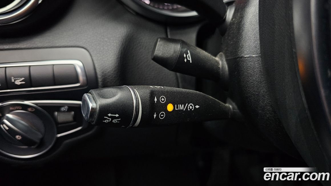 Mercedes-Benz C-Class 2018