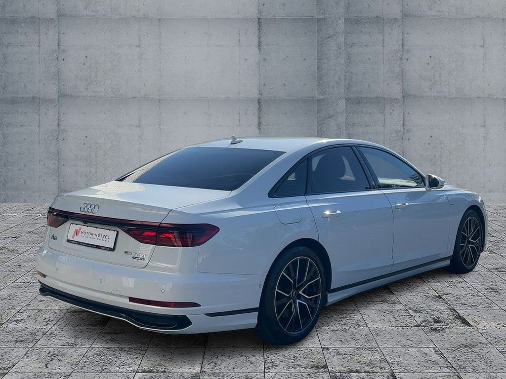 Audi A8 2022