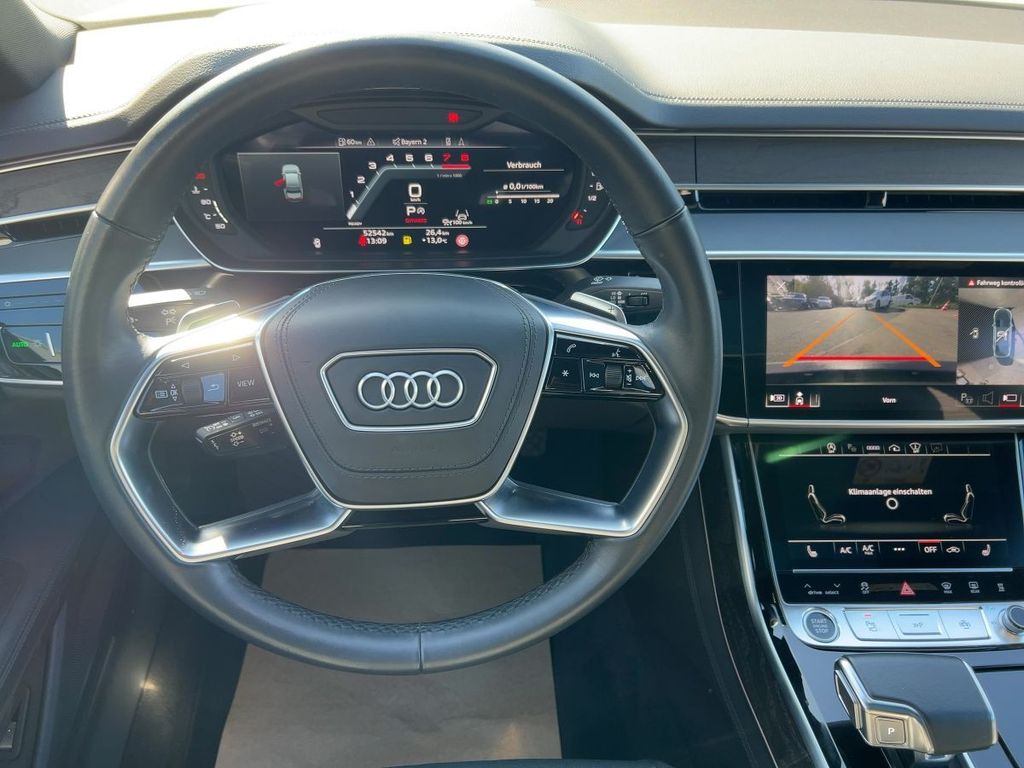 Audi A8 2022