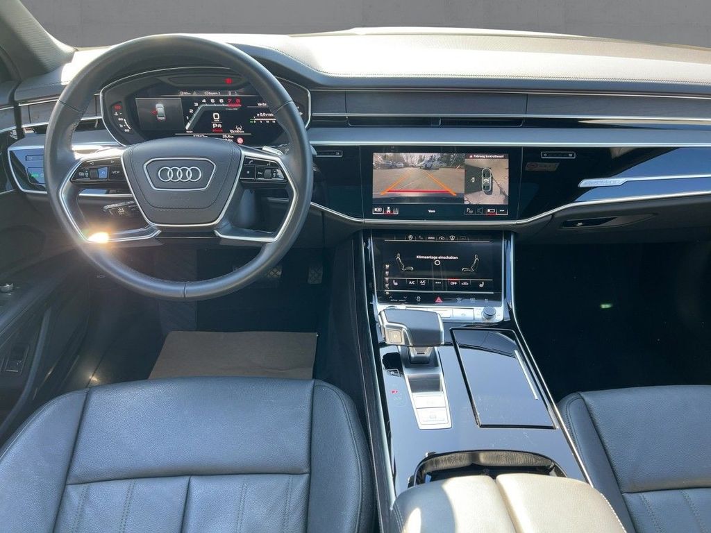 Audi A8 2022