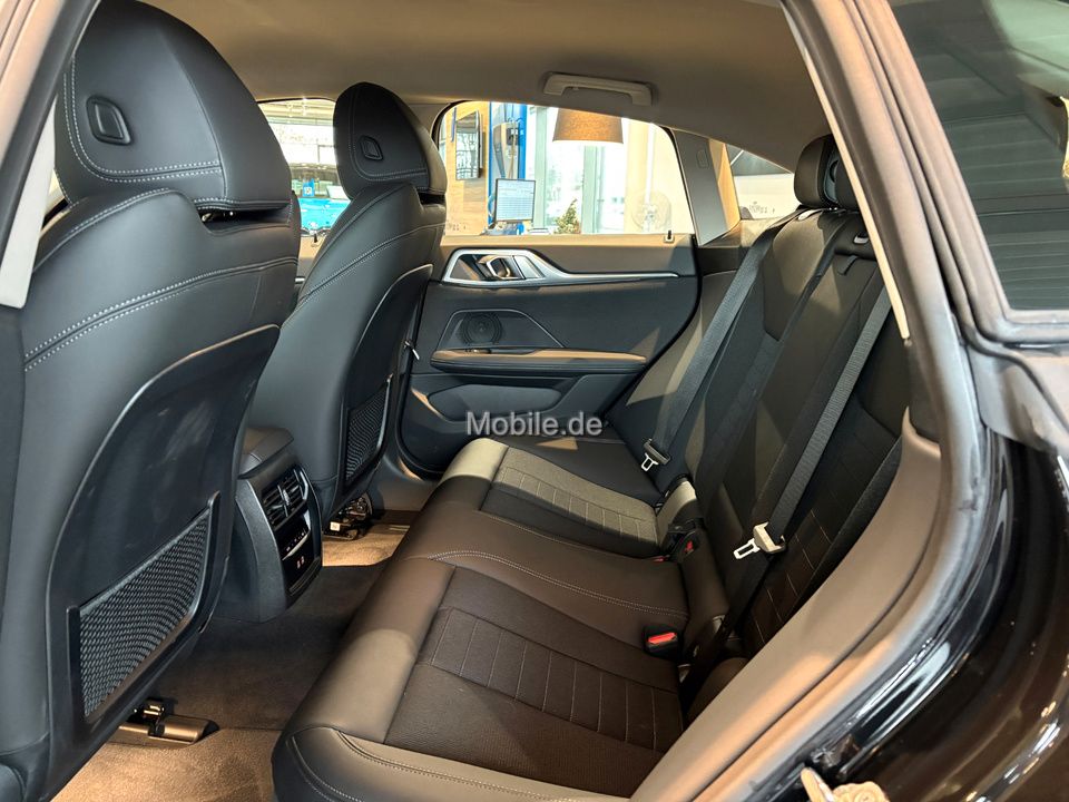 BMW i4 2023