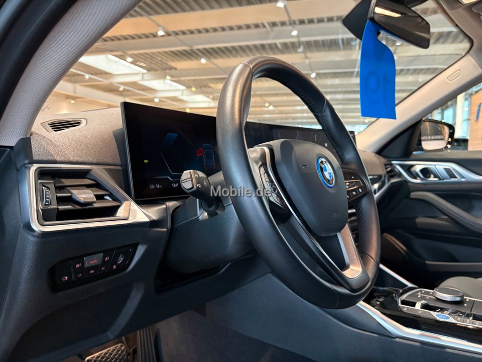 BMW i4 2023