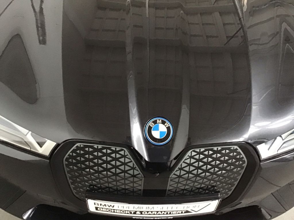 BMW iX 2024