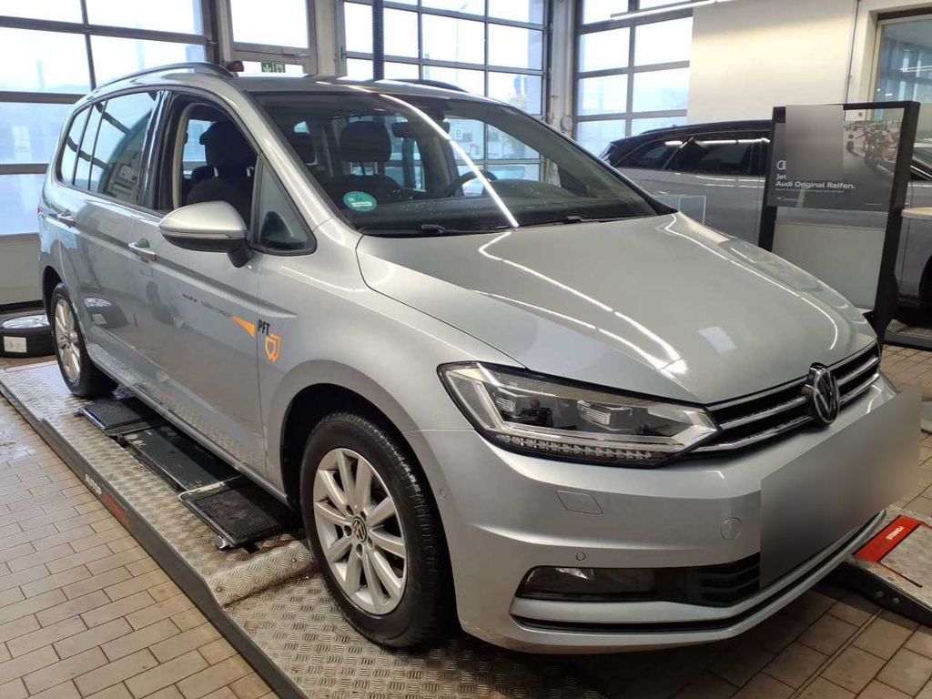 Volkswagen Touran 2024