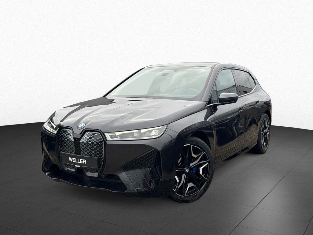 BMW iX 2023