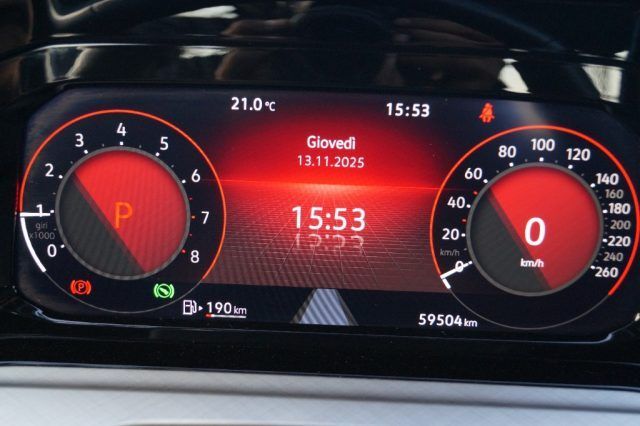 Volkswagen Golf 2021