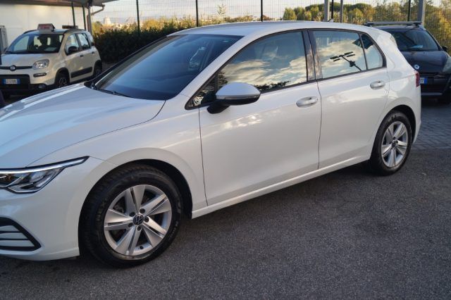 Volkswagen Golf 2021