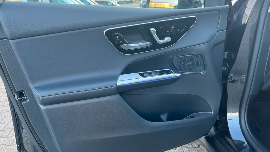 Mercedes-Benz GLC 300 2024