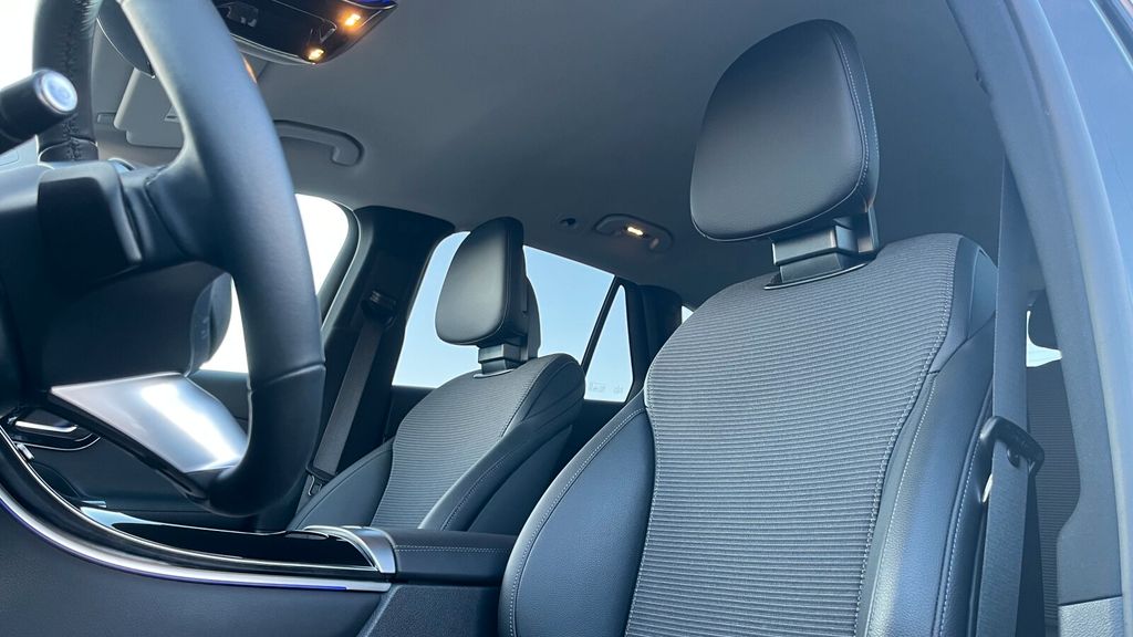 Mercedes-Benz GLC 300 2024