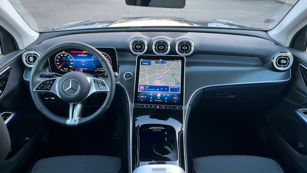 Mercedes-Benz GLC 300 2024