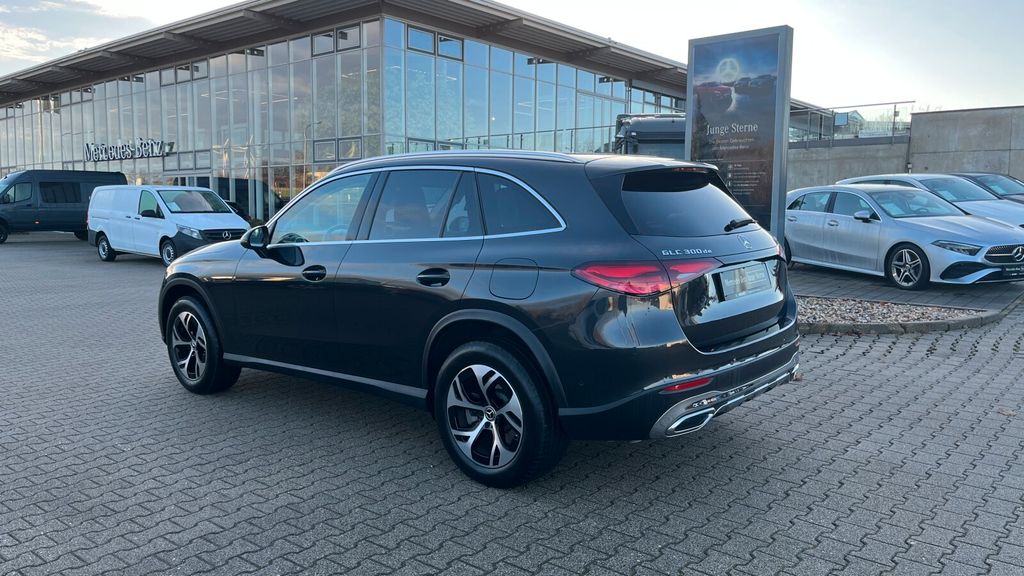 Mercedes-Benz GLC 300 2024