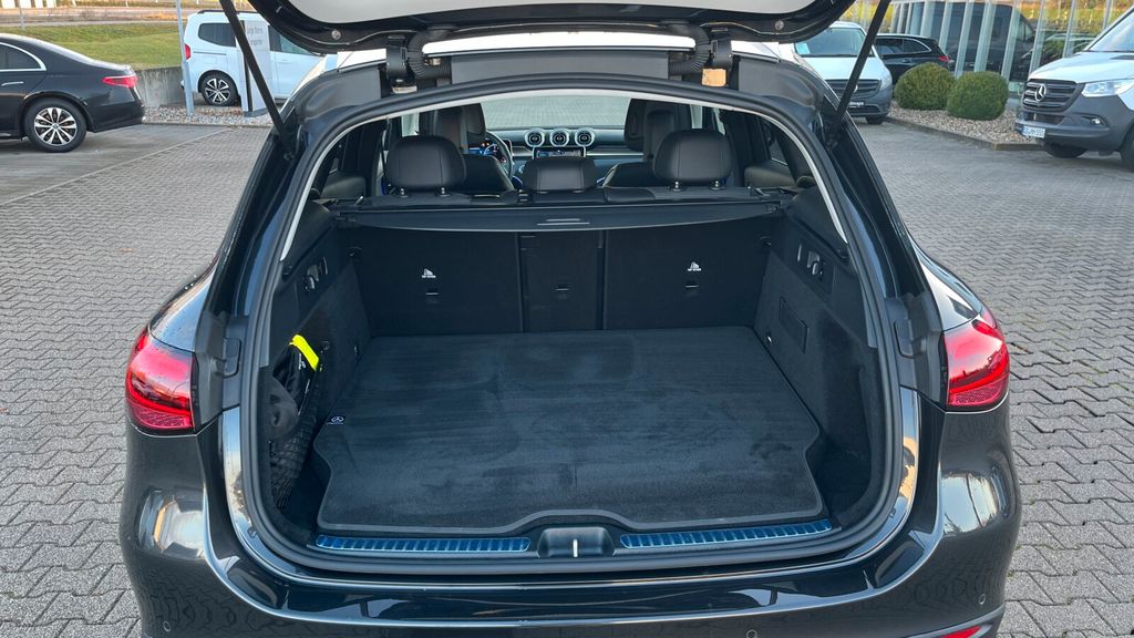 Mercedes-Benz GLC 300 2024