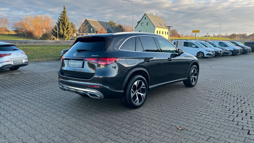 Mercedes-Benz GLC 300 2024