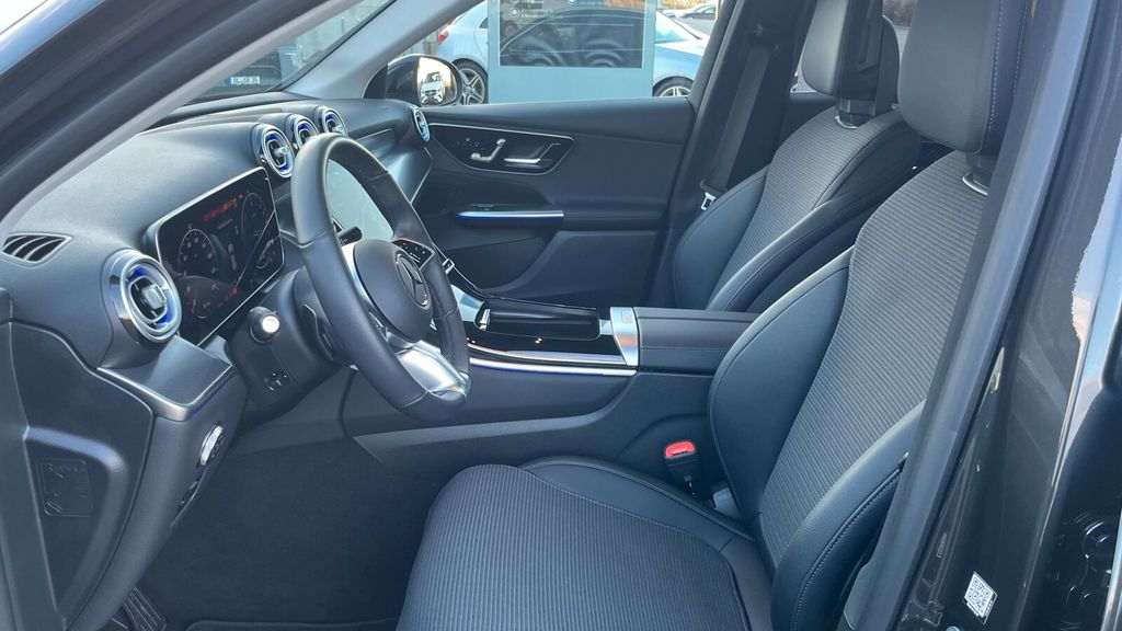 Mercedes-Benz GLC 300 2024