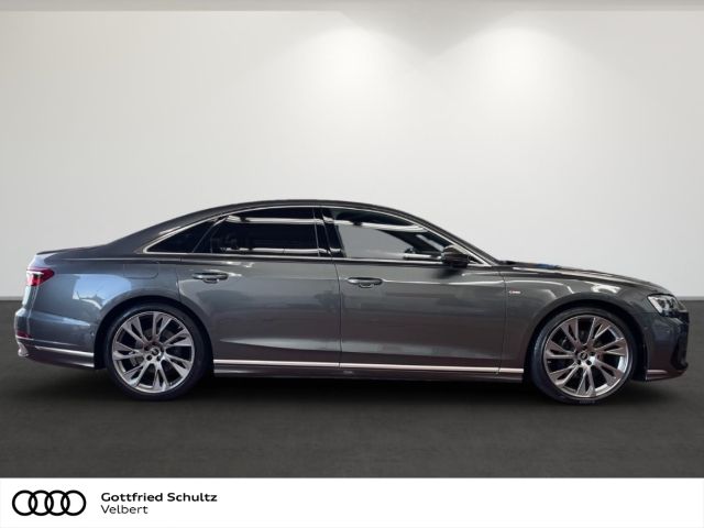 Audi A8 2022