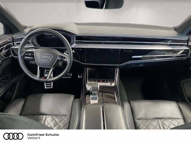 Audi A8 2022