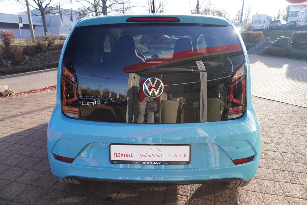 Volkswagen up! 2022