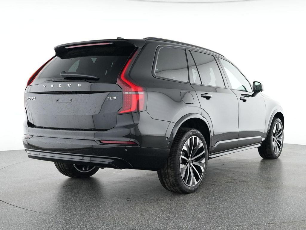 Volvo XC90 2025