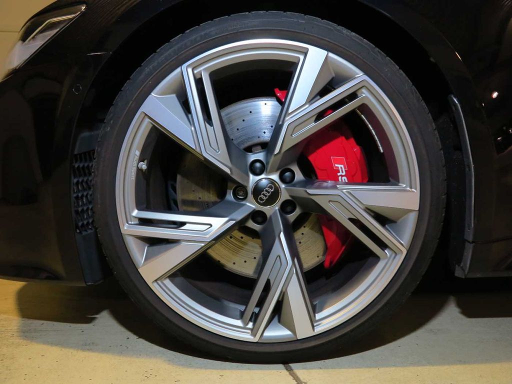 Audi RS6 2023