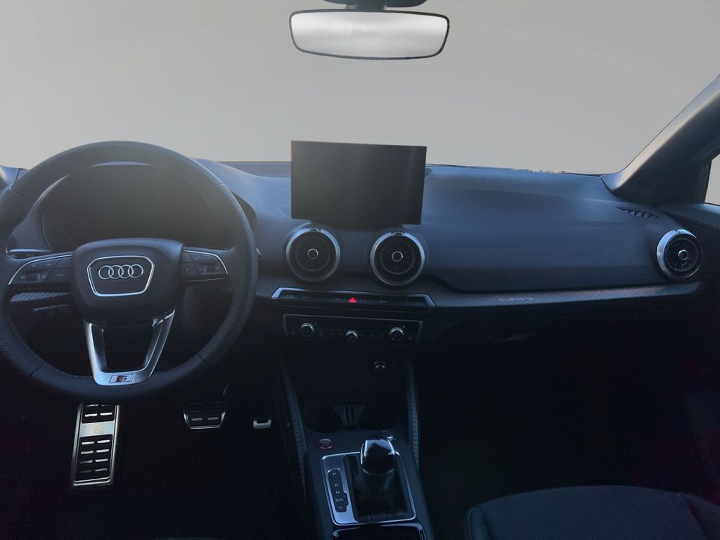 Audi SQ2 2025