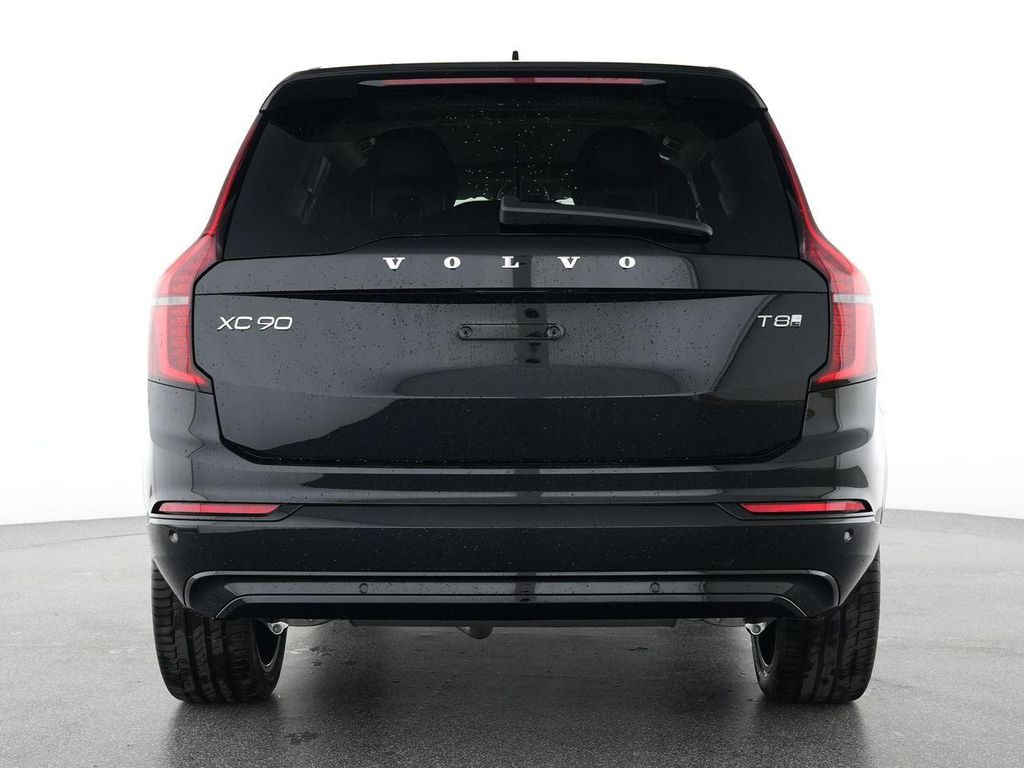 Volvo XC90 2025
