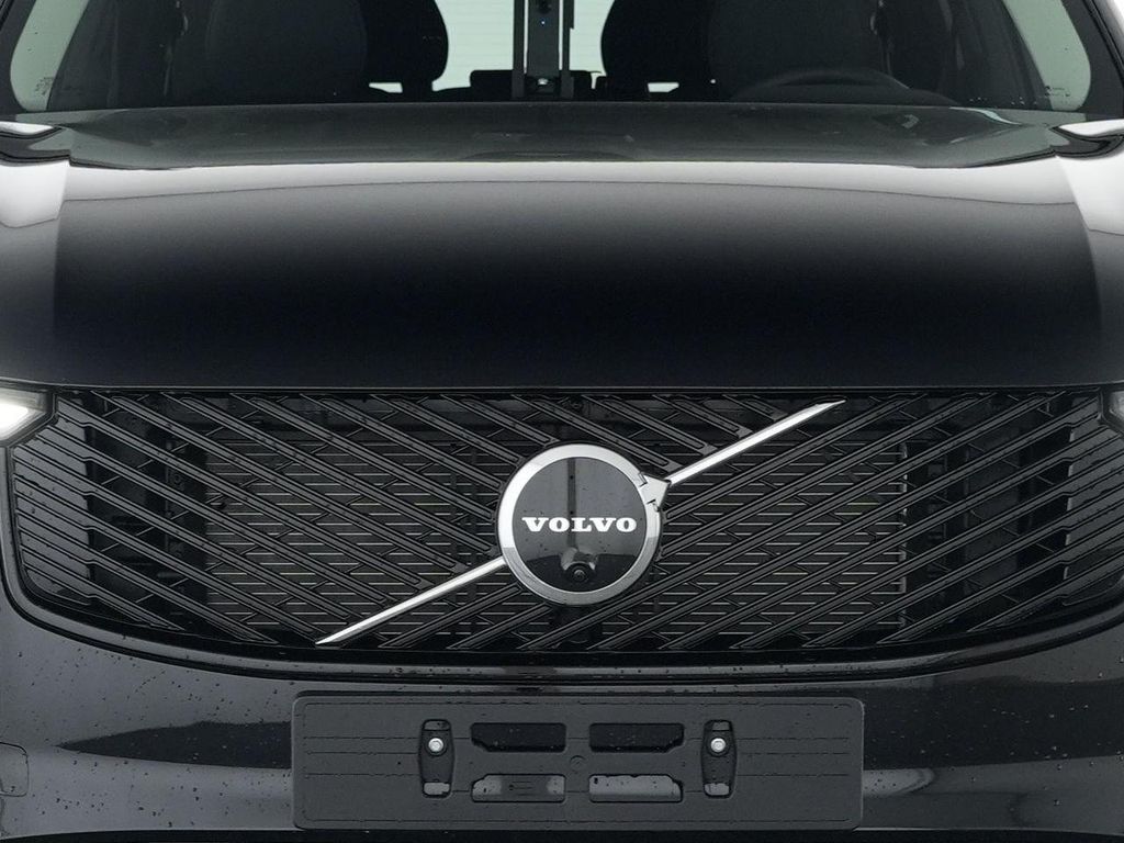 Volvo XC90 2025