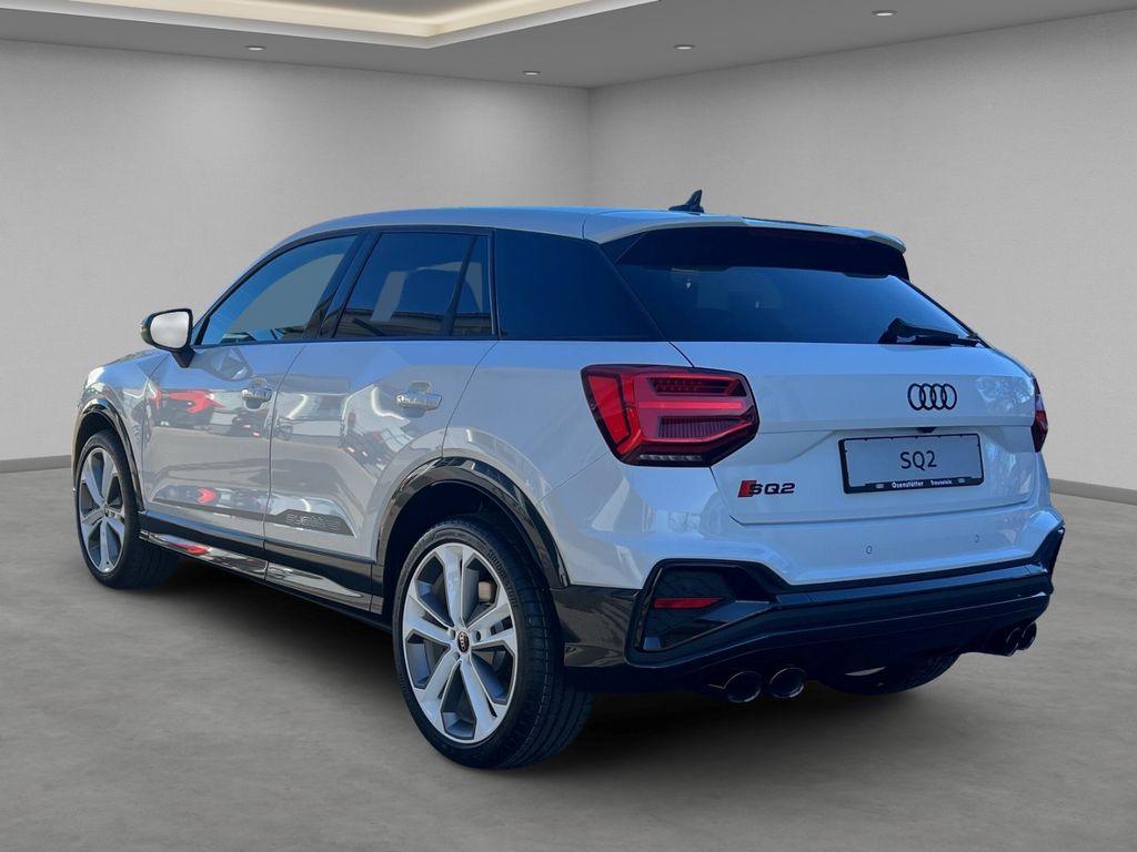 Audi SQ2 2025