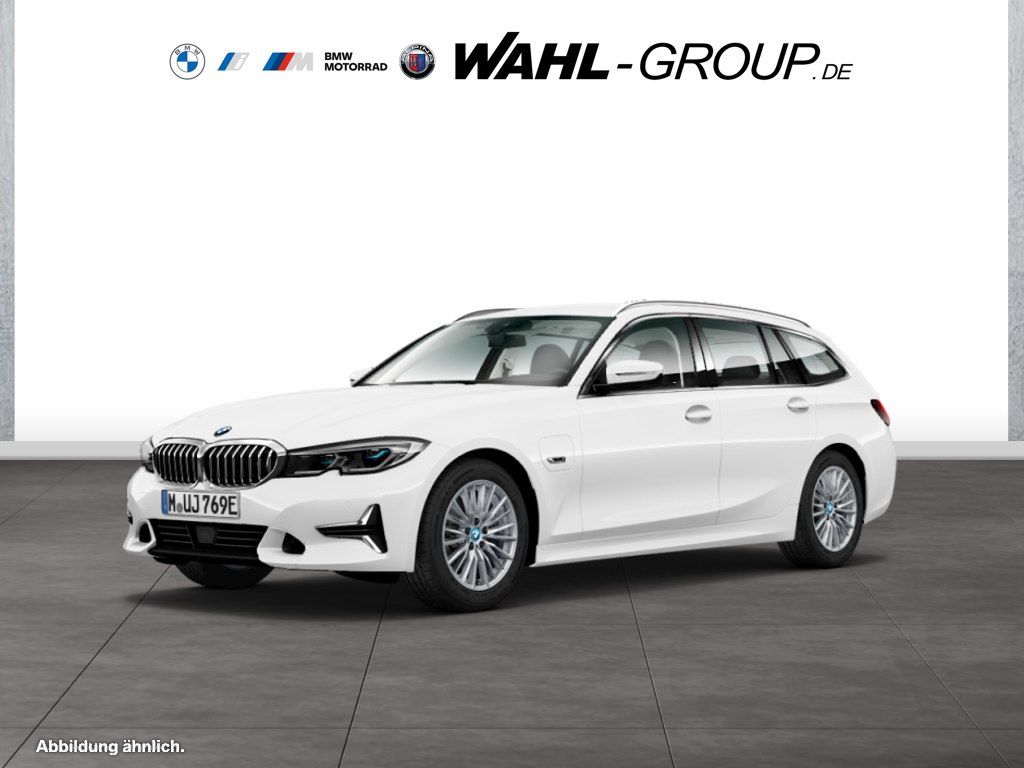 BMW 320 2022