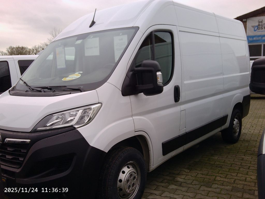 Opel Movano 2023