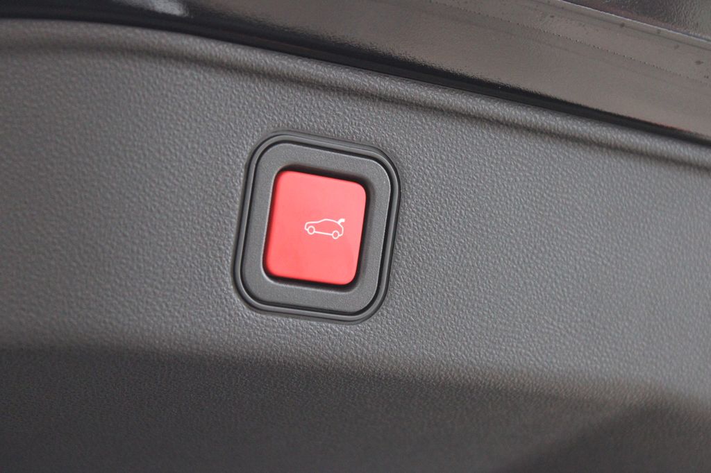 Alfa Romeo Junior 2025