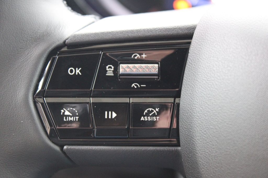 Alfa Romeo Junior 2025