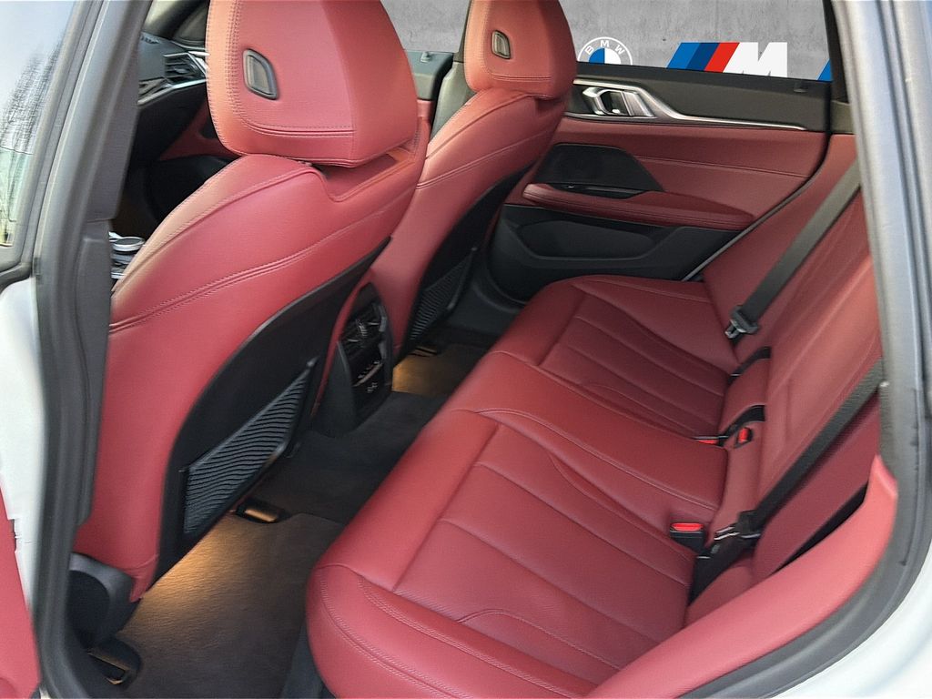 BMW i4 2023