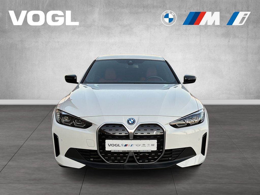 BMW i4 2023